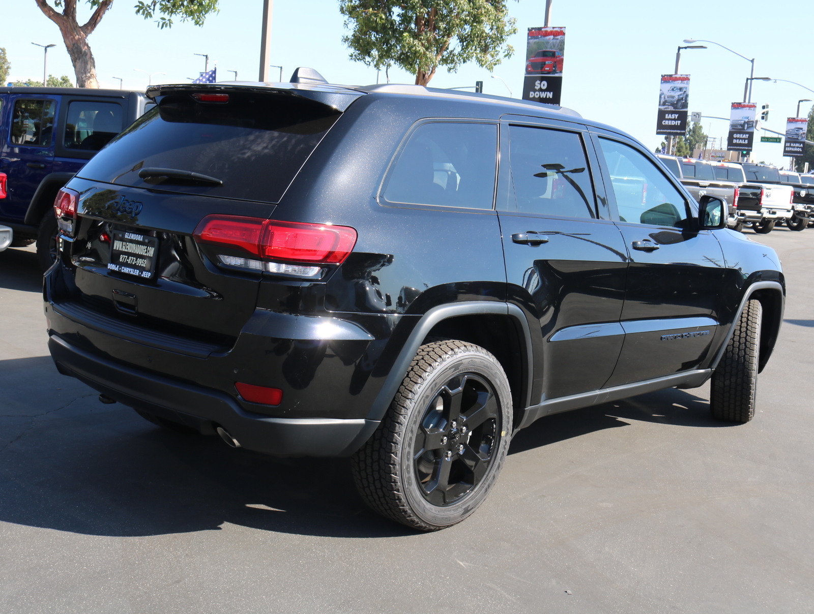 New 2019 JEEP Grand Cherokee Upland 4x4 Sport Utility in ...